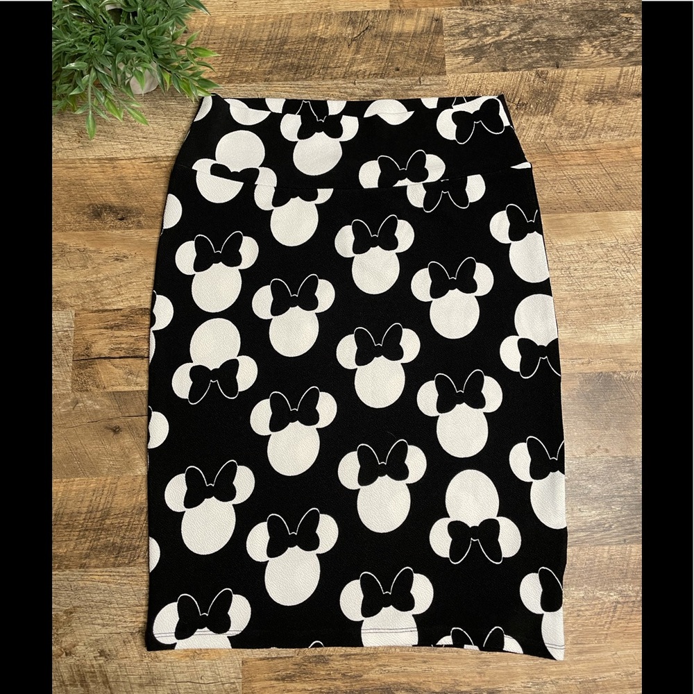 Lularoe Mickey Mouse Pencil Skirt Black & white